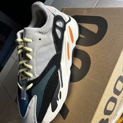 Yeezy Boost 700