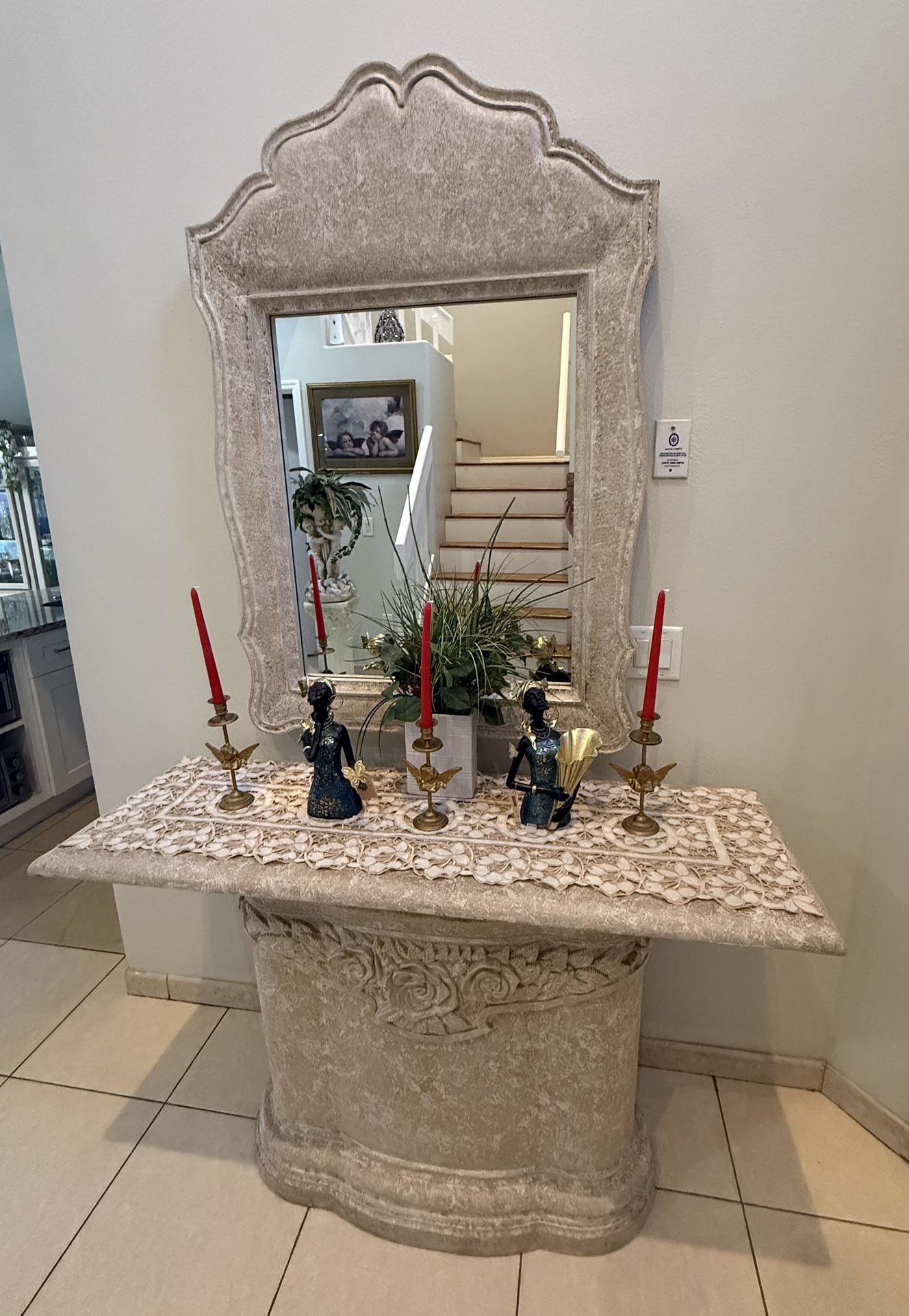 Console/entry Table With Mirror Combo