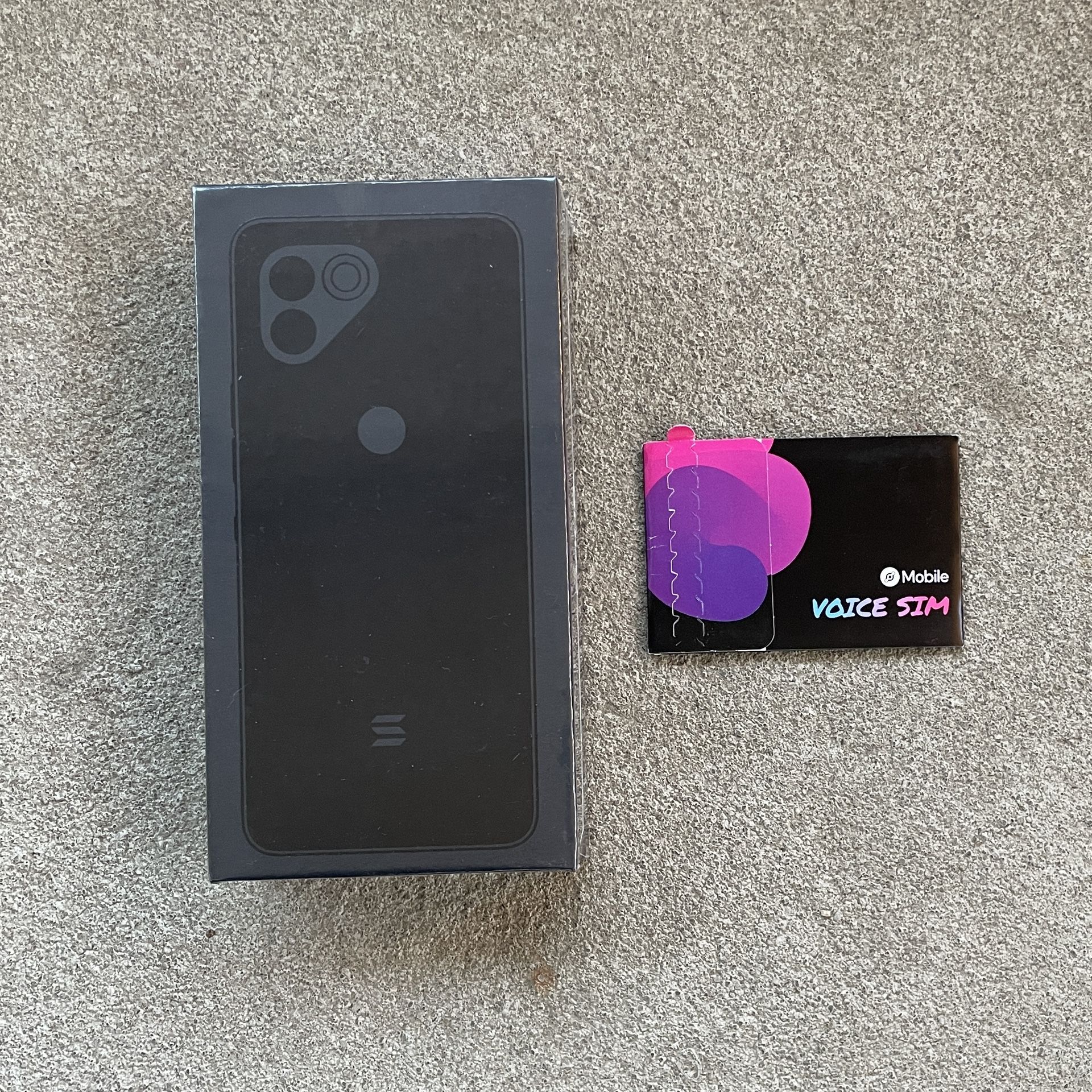 Solana Saga Mobile Phone Sealed