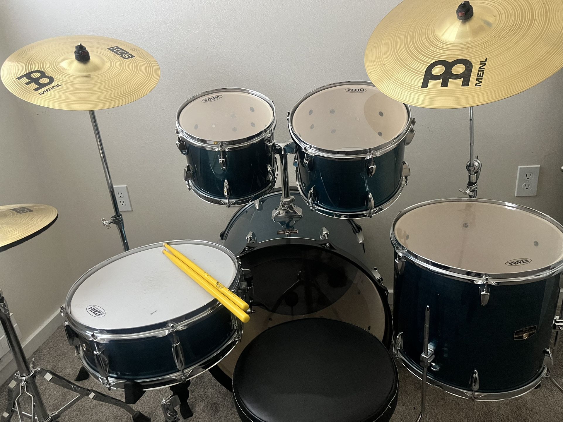Tama Set Of Drums