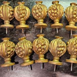 Ornate Grape Cluster Finials Cluster  Set of 10