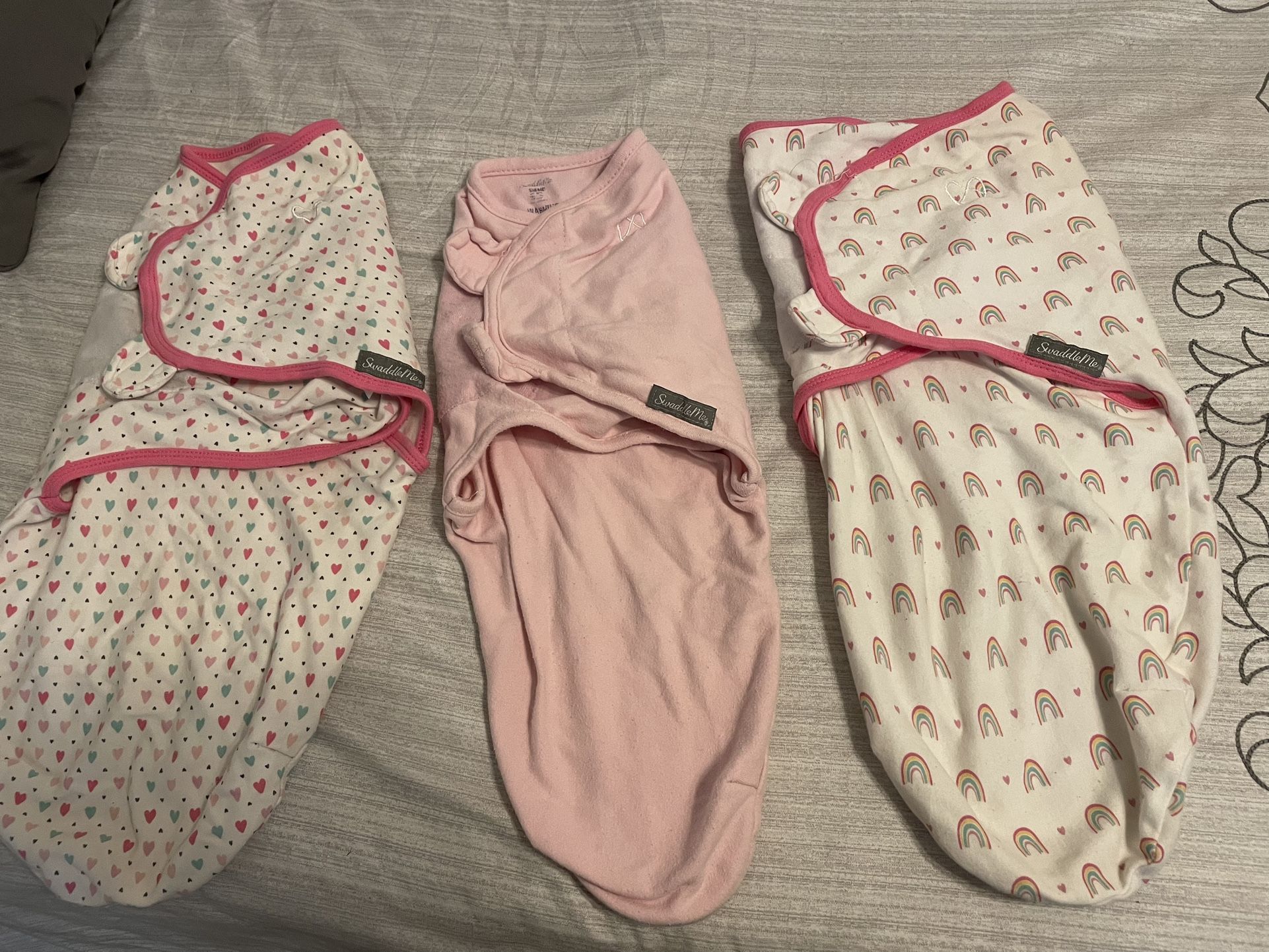 Swaddles