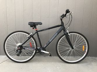 Infinity boss three st 24 speed 700c store unisex hybrid bicycle