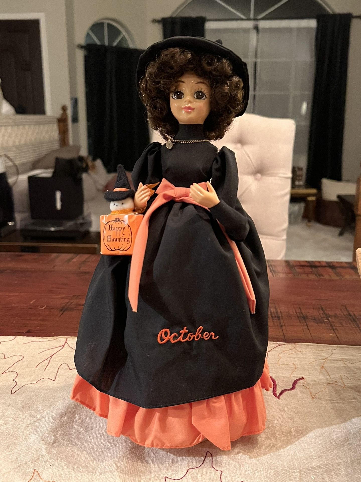Vintage October Musical Brinn’s Doll