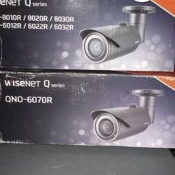 Wisenet Security Cameras