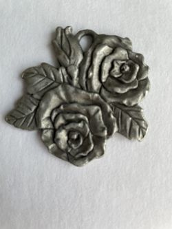 Pewter Flower Pendant/Ornament Signed “Seagull Pewter 1990 Canada”