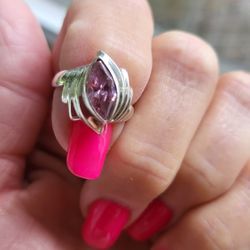 Sterling Silver Rink With Pink Stone