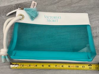 Brand new Victoria secret bag,if it’s posted it’s available. Only msg for pick up. See map for area