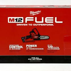 Milwaukee 2527-21 M12 FUEL HATCHET 6" Brushless Cordless Pruning Saw Kit