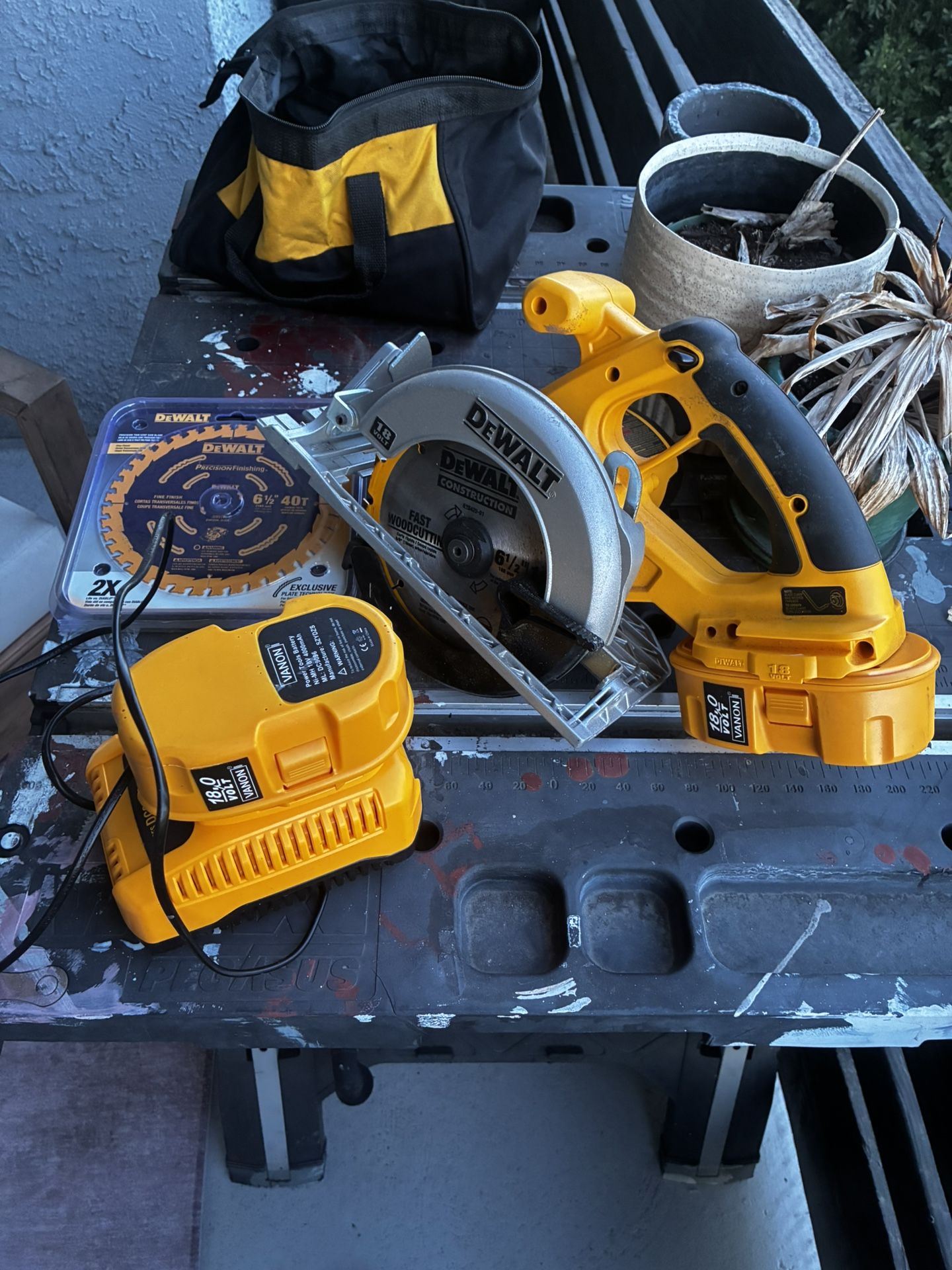 DeWalt 18V & 20V MAX Power Tool Set – Impact, Saw, Chargers, Blades, Bag