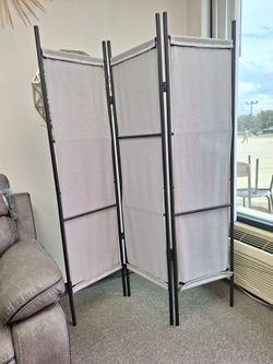 New tall room divider