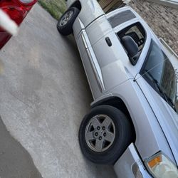 2005 Dodge Dakota