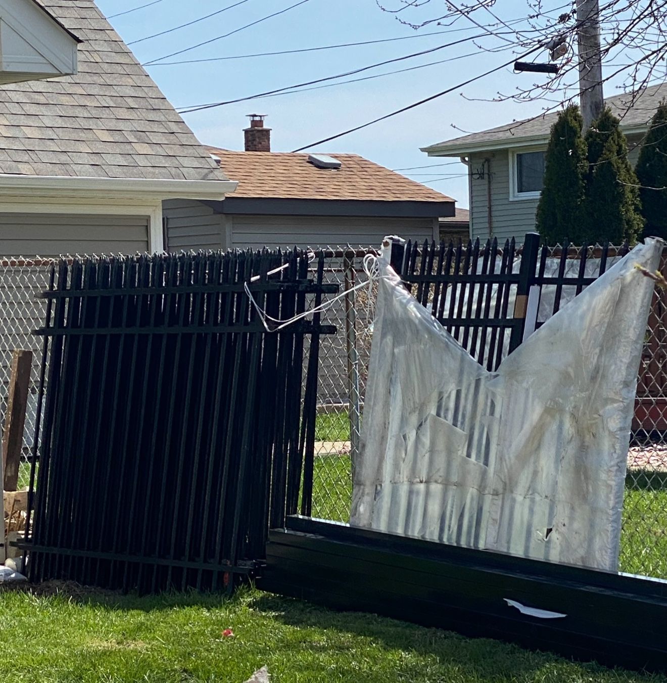 Fence Aluminium Black