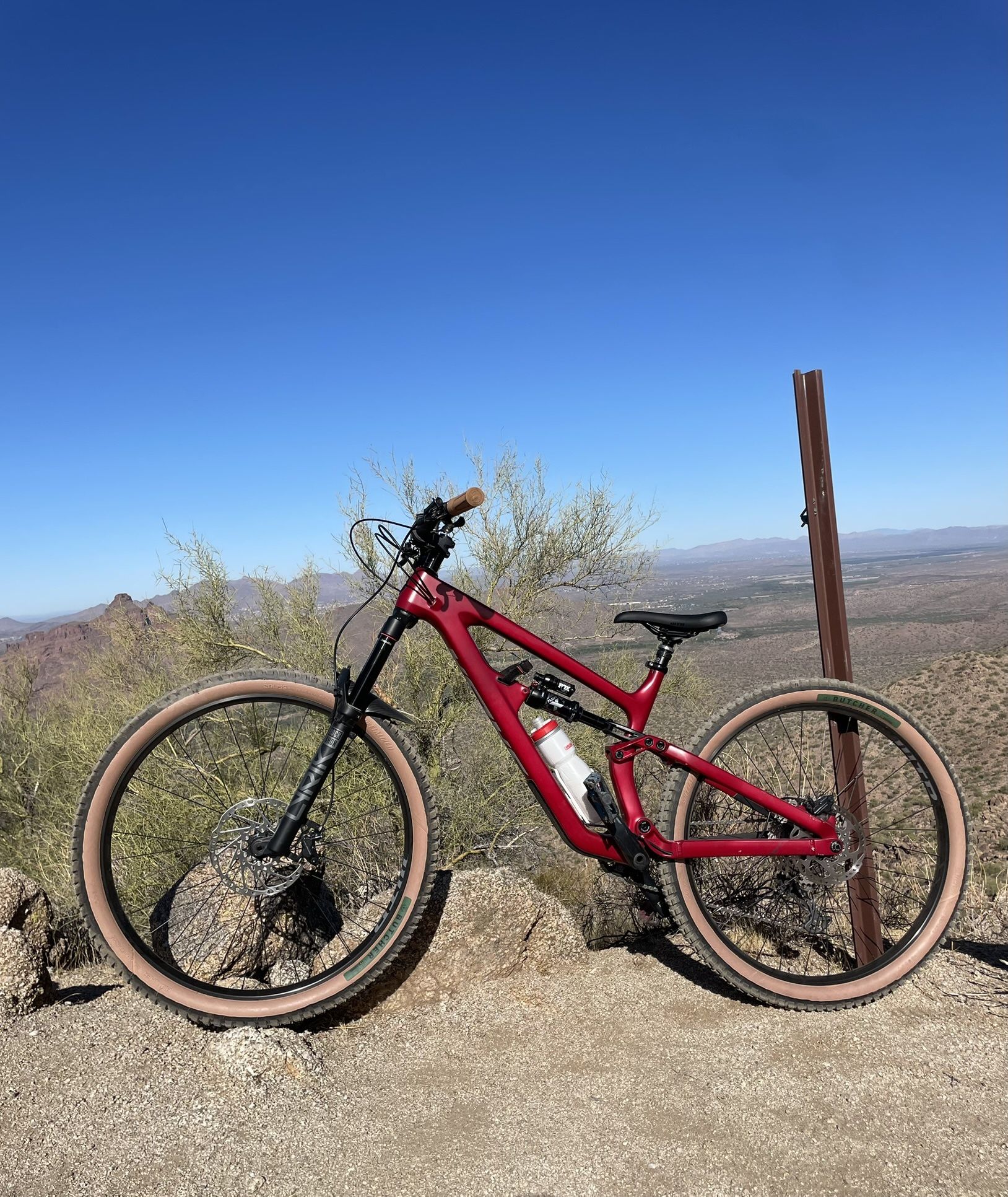 Salsa Blackthorn Mountain Bike Size Medium