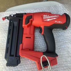 Milwaukee M18 FUEL 18-Volt Lithium-lon Brushless Cordless Gen II 18-Gauge Brad Nailer (Tool-Only)$180 Firm 