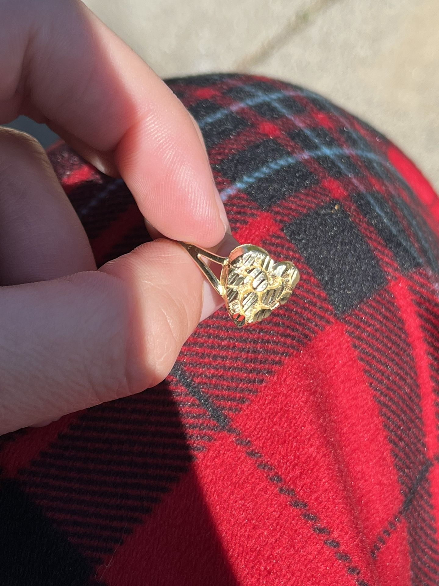 Solid 10k Gold Women’s Heart Nugget Ring 