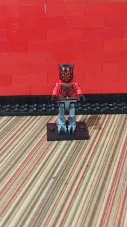 LEGO Starwars Darth Maul  w/ Mechanical Legs.