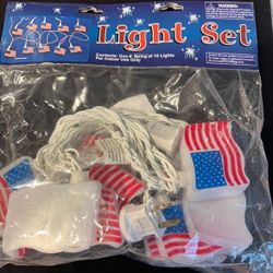 U.S. Flag 8’ string of 10 lights.. (indoor) use. NIB