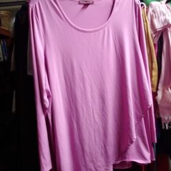Women And Girls Clothes Between $3 To $5