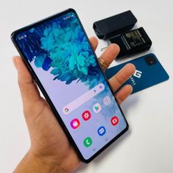 Samsung Galaxy S20FE,  Factory Unlocked,  Excellent Condition.  Like New 