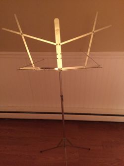 Music stand