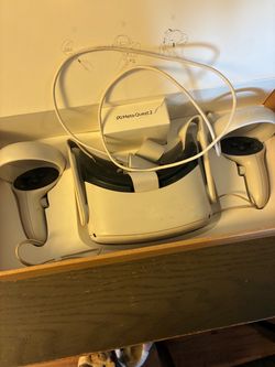 Meta Quest 2 VR Headset with Controllers