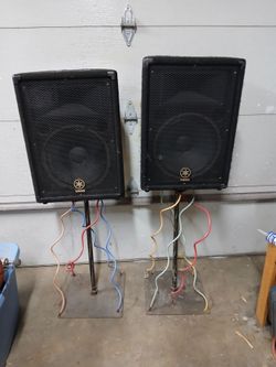 Yamaha BR12 PA Speakers