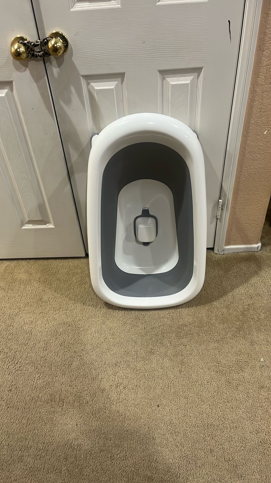 OXO Tot Splash & Store Bathtub