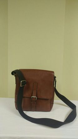 A Nice Leather Fossil Crossbody Adjustable Straps