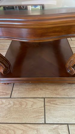 Mesa De Centro Y Esquinera Ose Alado