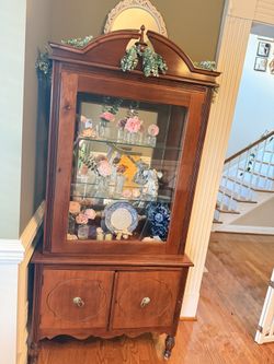 Vintage Solid Wood Display Cabinet with Glass & LED Light