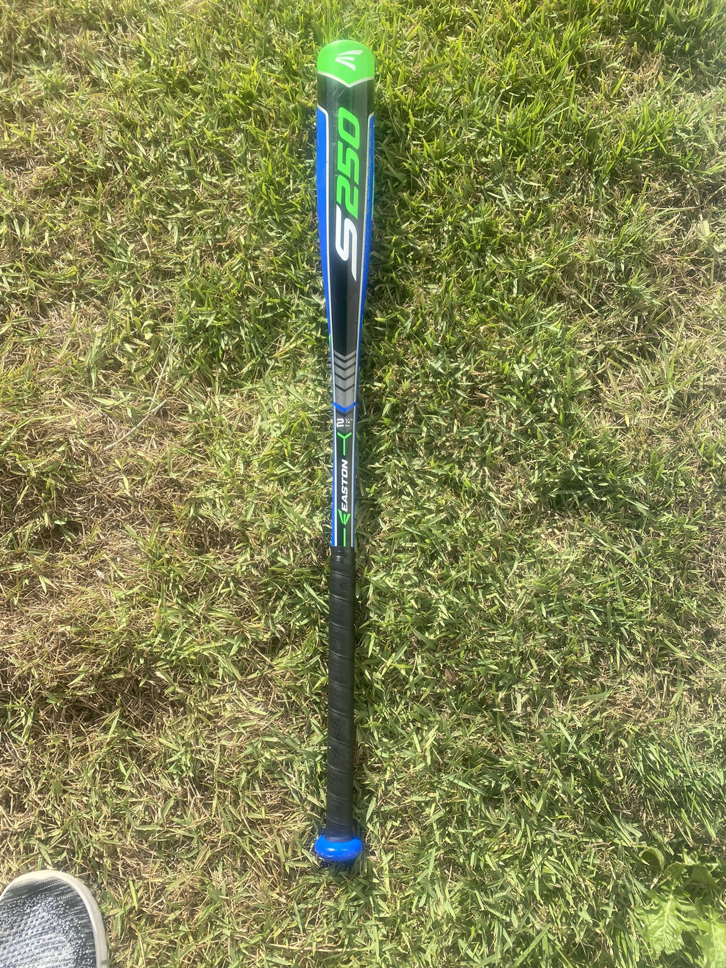 Easton S250 Speed Brigade Little League baseball bat 30 inch 20 oz 2-1/4” barrel . Free Ship