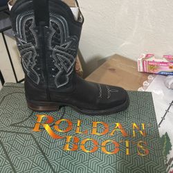 Botas Nuevas 