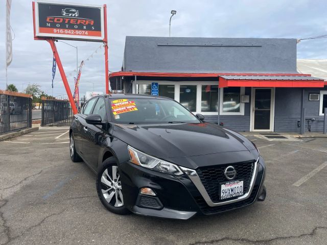 2020 Nissan Altima