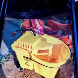 New Mop Bucket