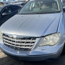 2008  Chrysler Pacifica (FOR PARTS)