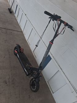 Electric scooter