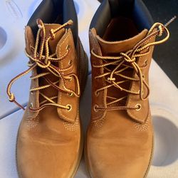 Timberland Boots Size 1 Youth . Never worn.
