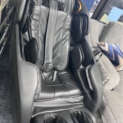 Massage Chair *** Same Day Delivery ***