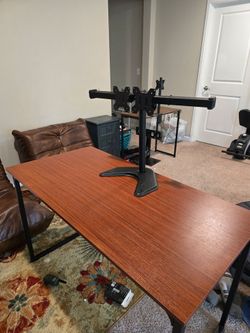 Desk/Table with Monitor Mount