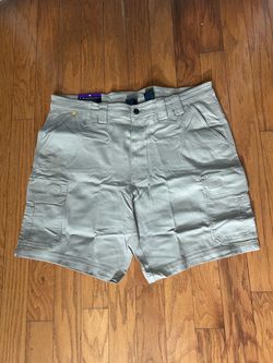 NWT CAT Men's Cargo Shorts Tan size 40