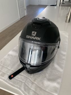 XL Shark Motorcycle Helmet