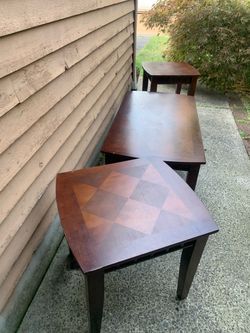 Coffee table with tow side table