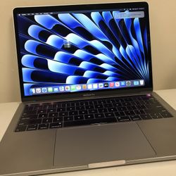13” MacBook Pro Touch Bar 