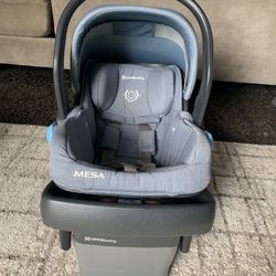 UppaBaby Car Seat