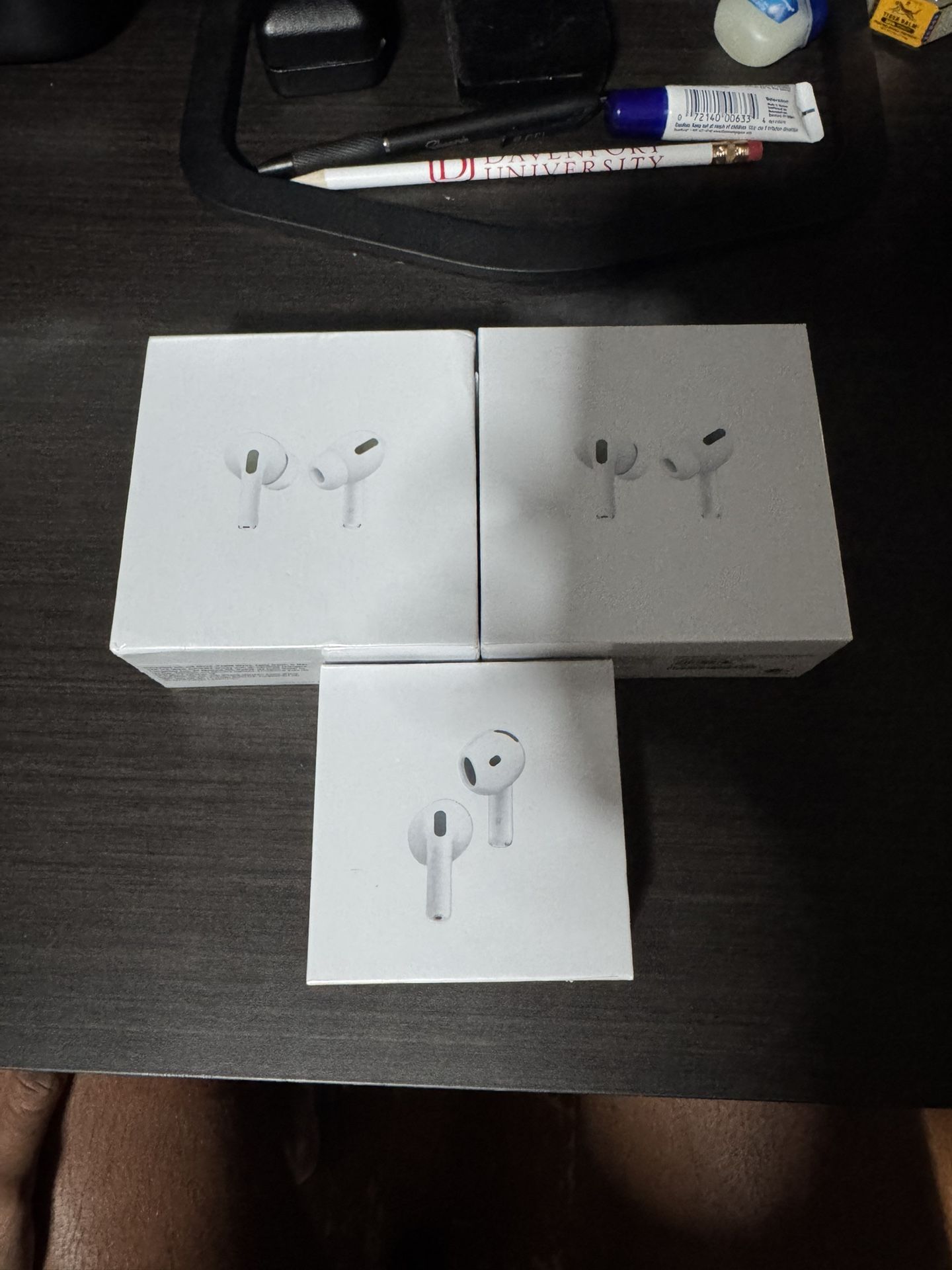 2 pair of AirPod pros, 1 pair of gen 4 AirPods
