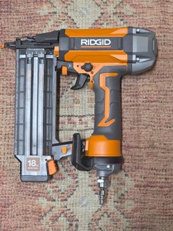Rigid 18ga Brad Nailer