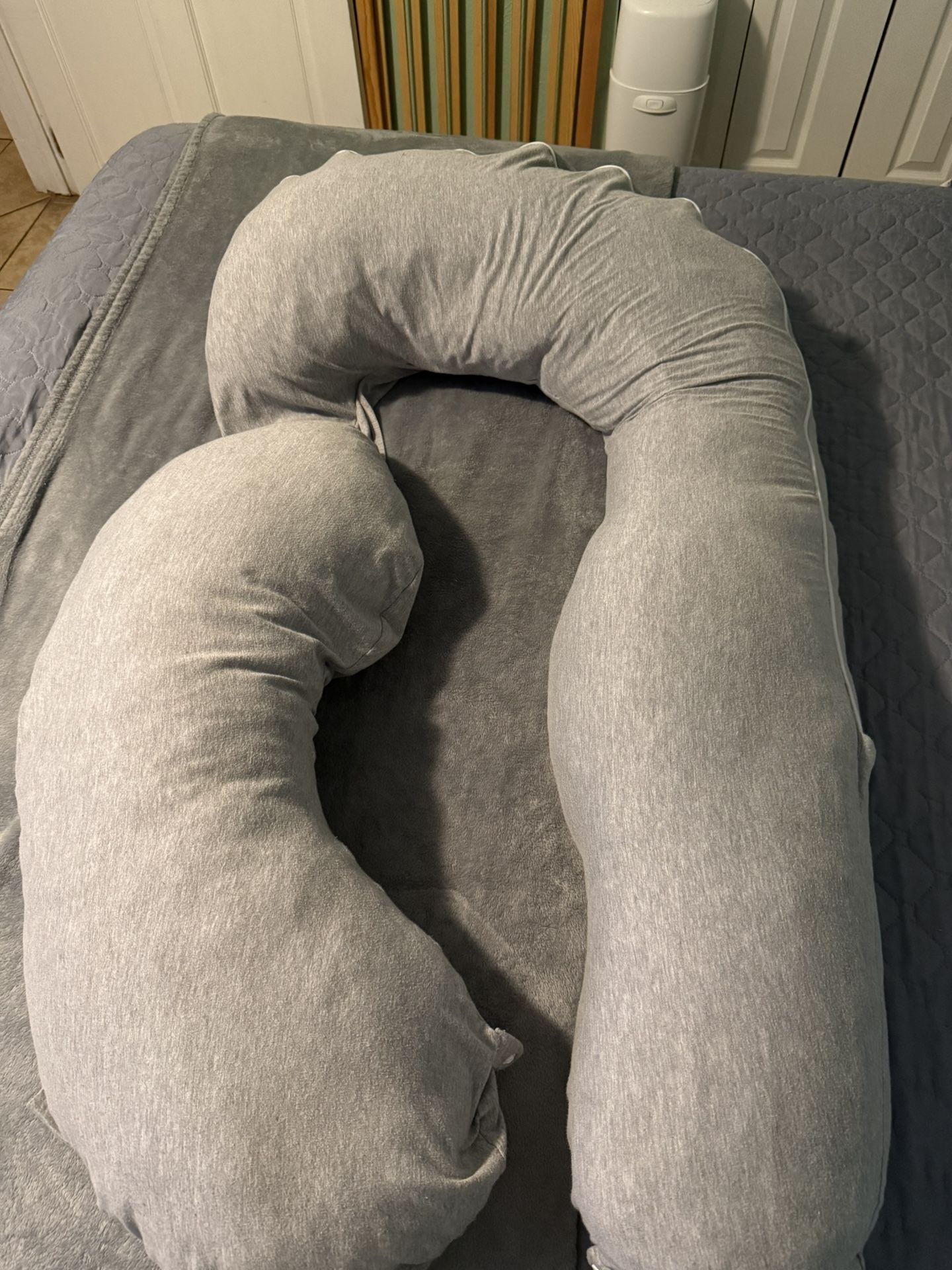 Pregnancy Pillow