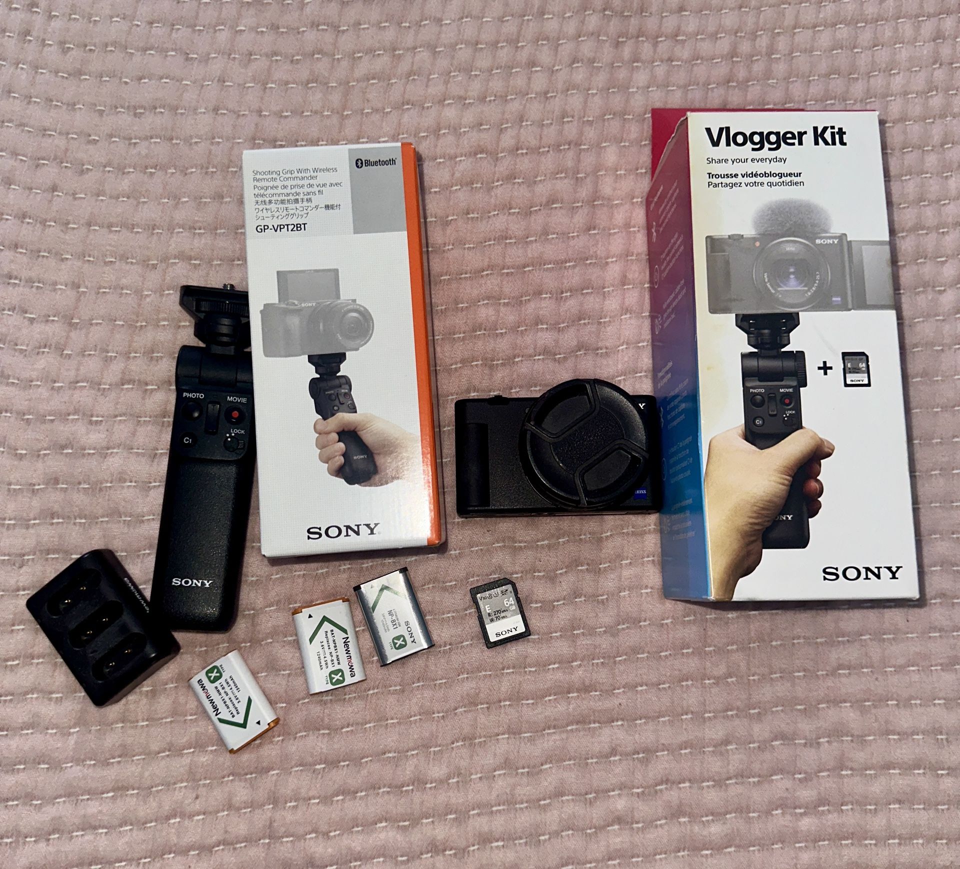 Sony - ZV-1 20.1-Megapixel Digital Camera for Content Creators and Vloggers - Black 650.00