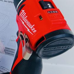Milwaukee, M12 Subcompact Brushless Drill TOOL ONLY TOOL ONLY